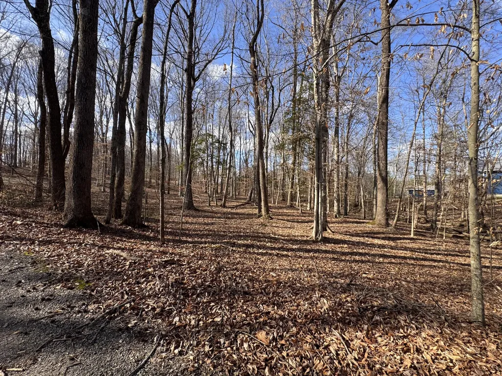 26 Arrowhead Lane Jamestown KY 42629