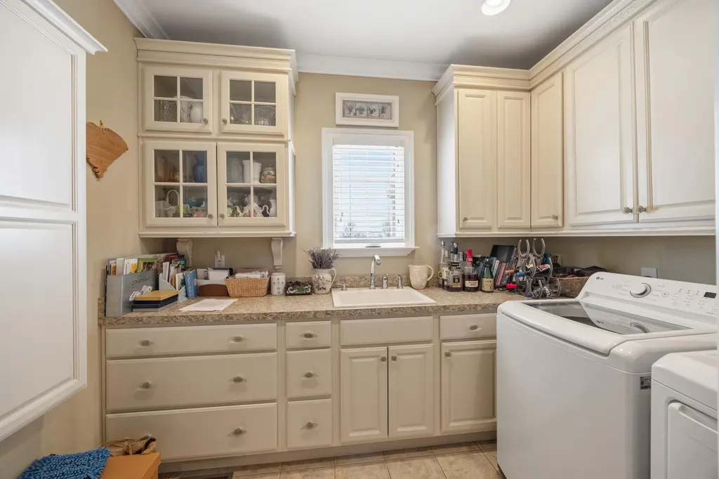 208 Craig Lane Georgetown KY 40324
