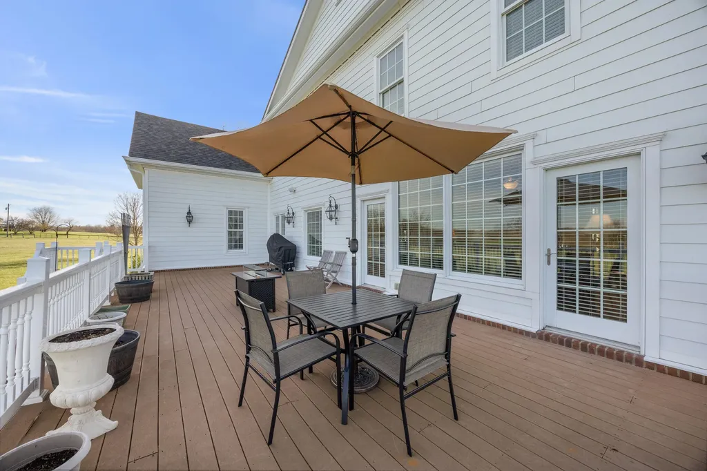 208 Craig Lane Georgetown KY 40324