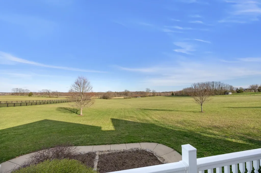 208 Craig Lane Georgetown KY 40324
