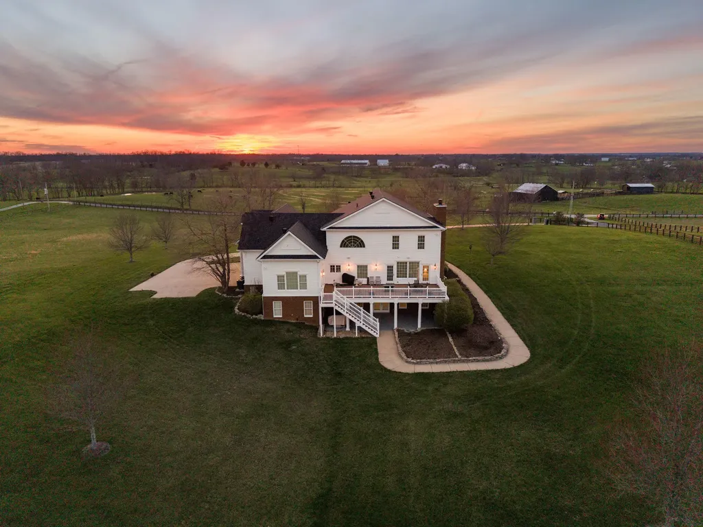 208 Craig Lane Georgetown KY 40324