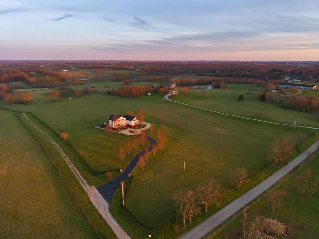 208 Craig Lane Georgetown KY 40324