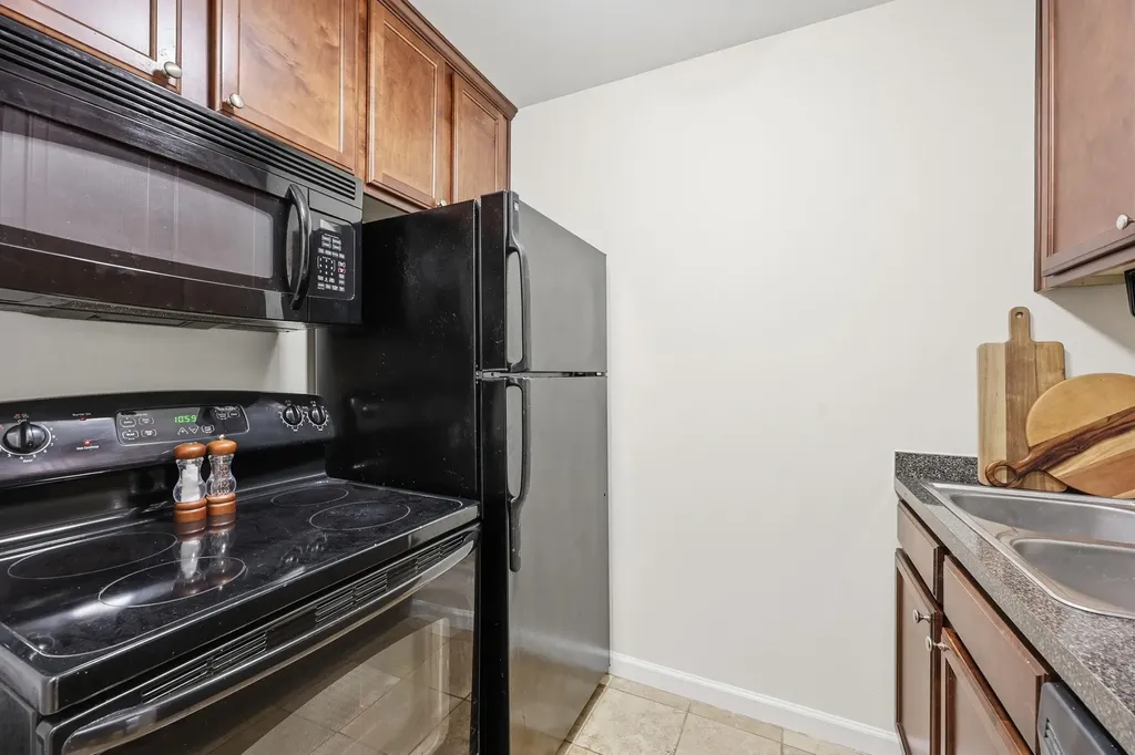 125 Forest Avenue Lexington KY 40508