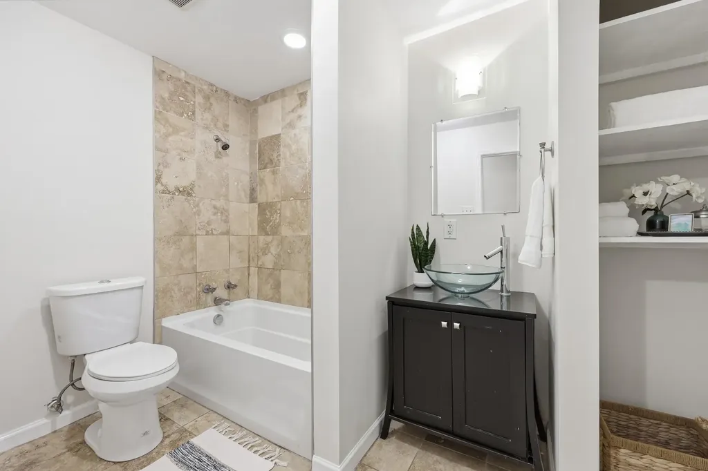 125 Forest Avenue Lexington KY 40508