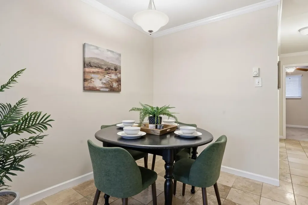 125 Forest Avenue Lexington KY 40508