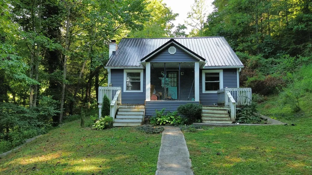 268 State Highway 290 Mckee KY 40447