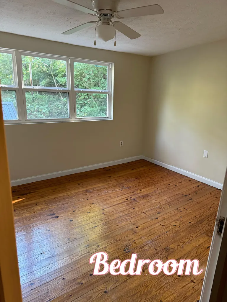 268 State Highway 290 Mckee KY 40447
