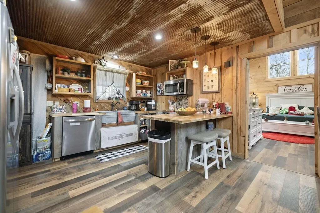 501 Baker Barr Road Beattyville KY 41311