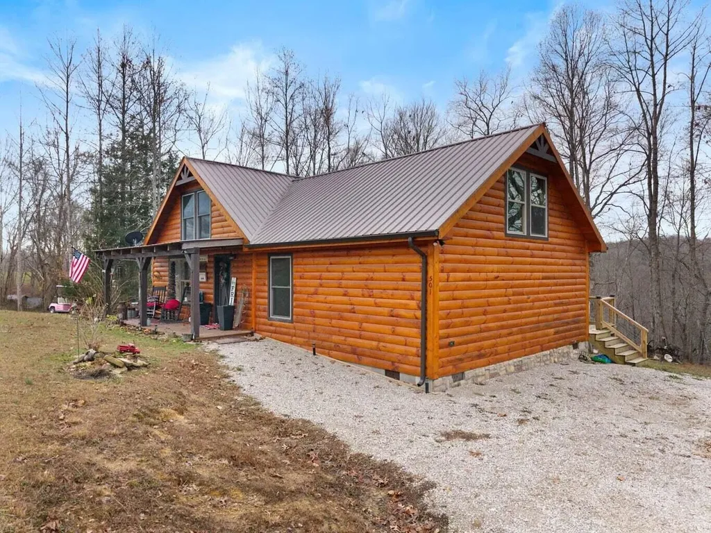 501 Baker Barr Road Beattyville KY 41311