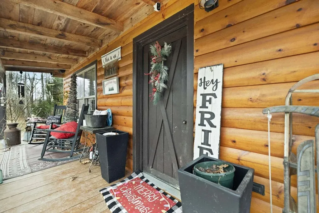 501 Baker Barr Road Beattyville KY 41311