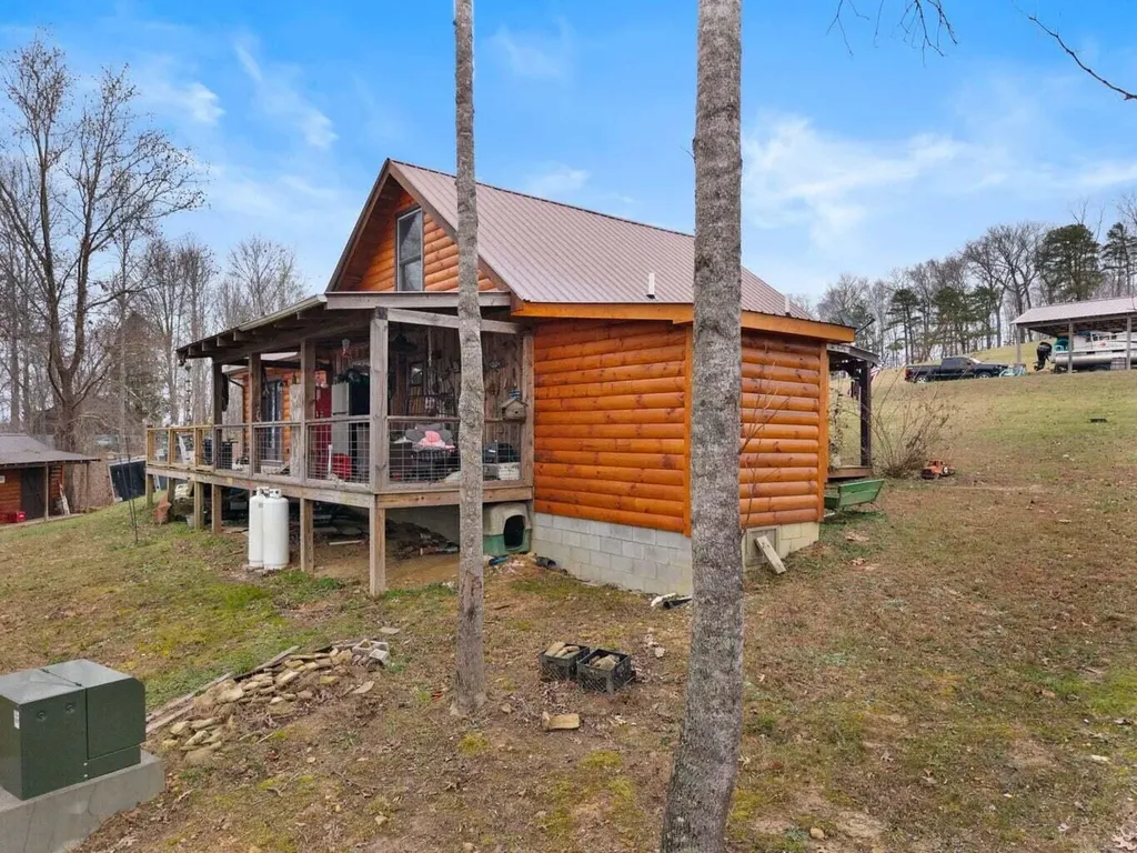 501 Baker Barr Road Beattyville KY 41311