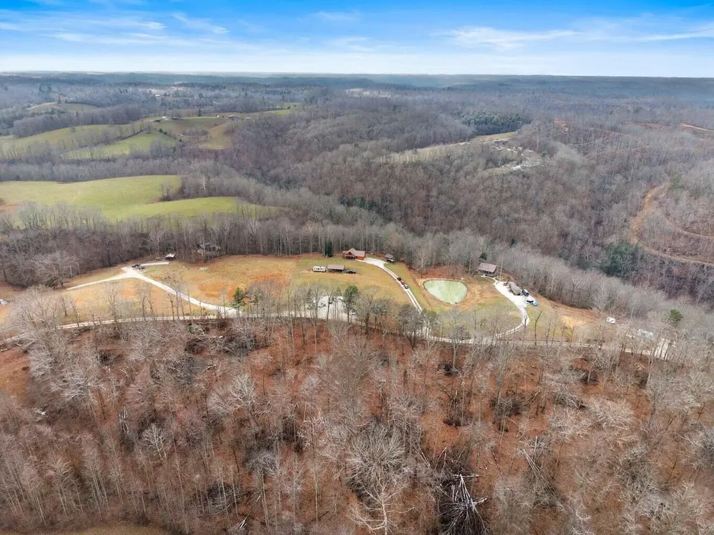 501 Baker Barr Road Beattyville KY 41311