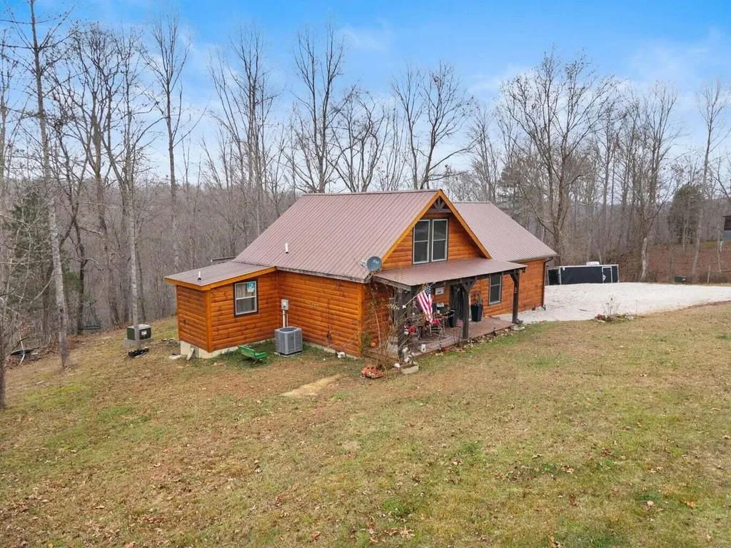 501 Baker Barr Road Beattyville KY 41311
