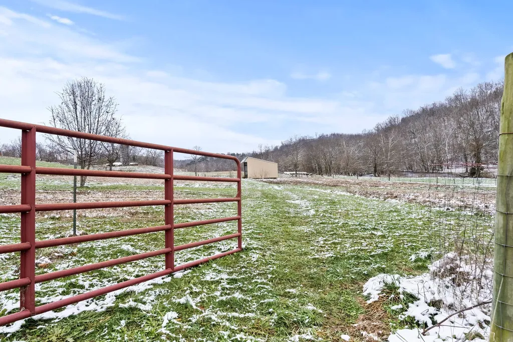 2461 John Watts Road Nicholasville KY 40356