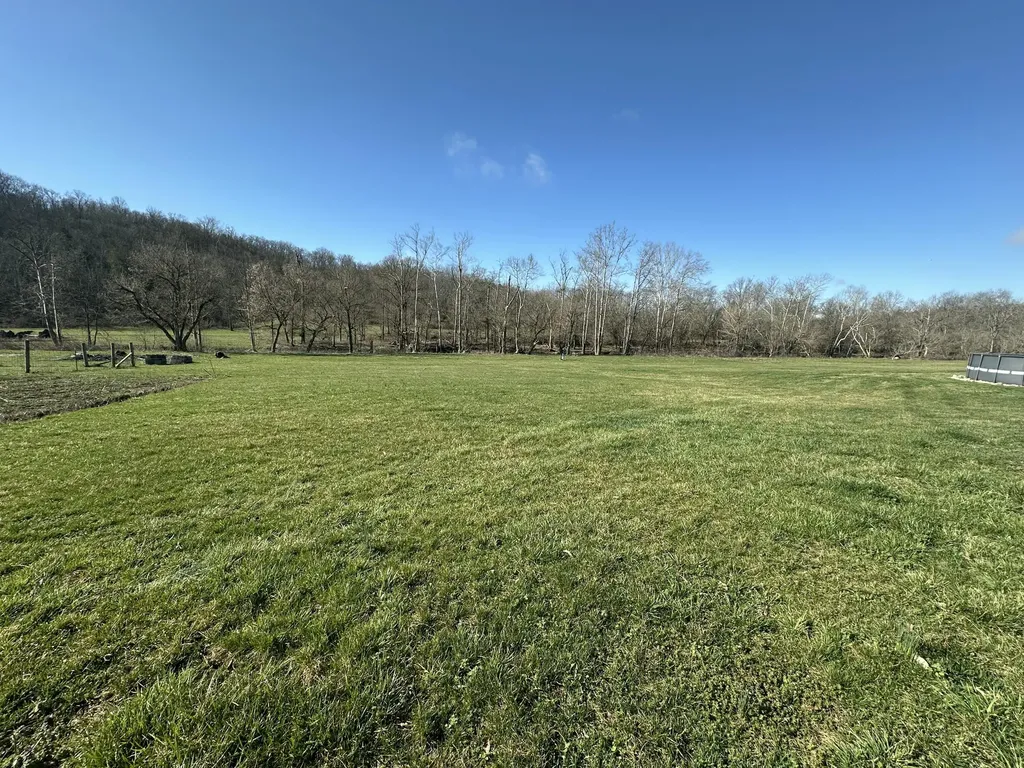 2461 John Watts Road Nicholasville KY 40356