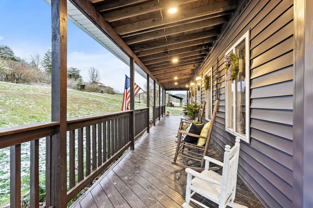 2461 John Watts Road Nicholasville KY 40356