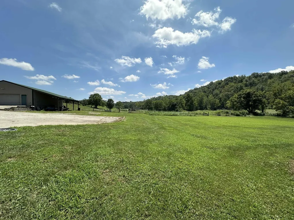 2461 John Watts Road Nicholasville KY 40356