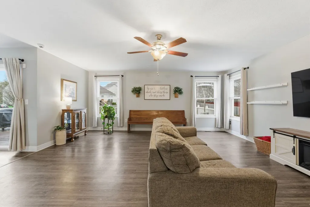 113 Stapleton Way Georgetown KY 40324