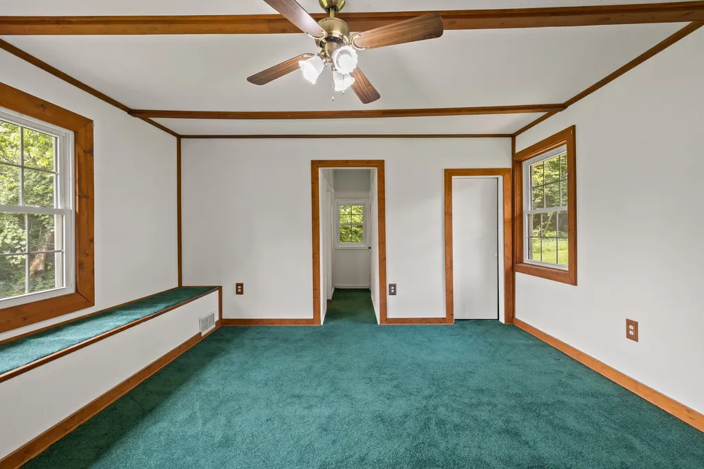 8710 Adams Lane Lexington KY 40515