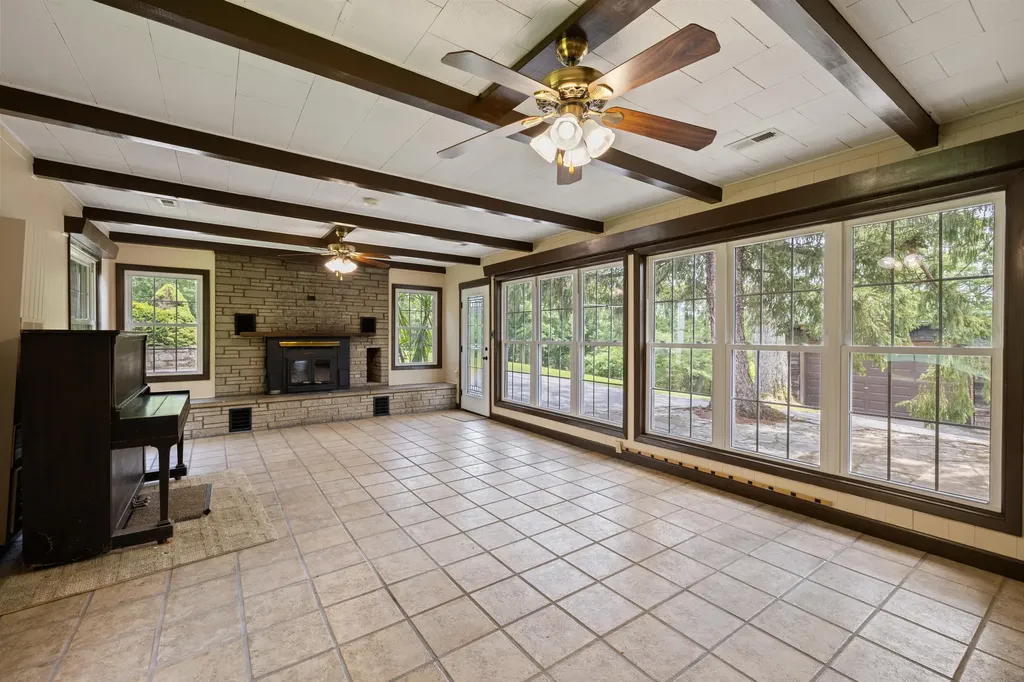 8710 Adams Lane Lexington KY 40515