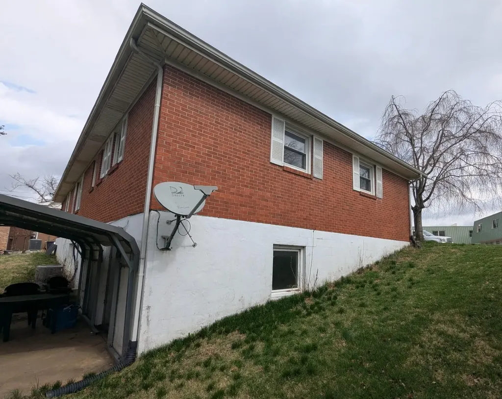 111 N Porter Drive Richmond KY 40475