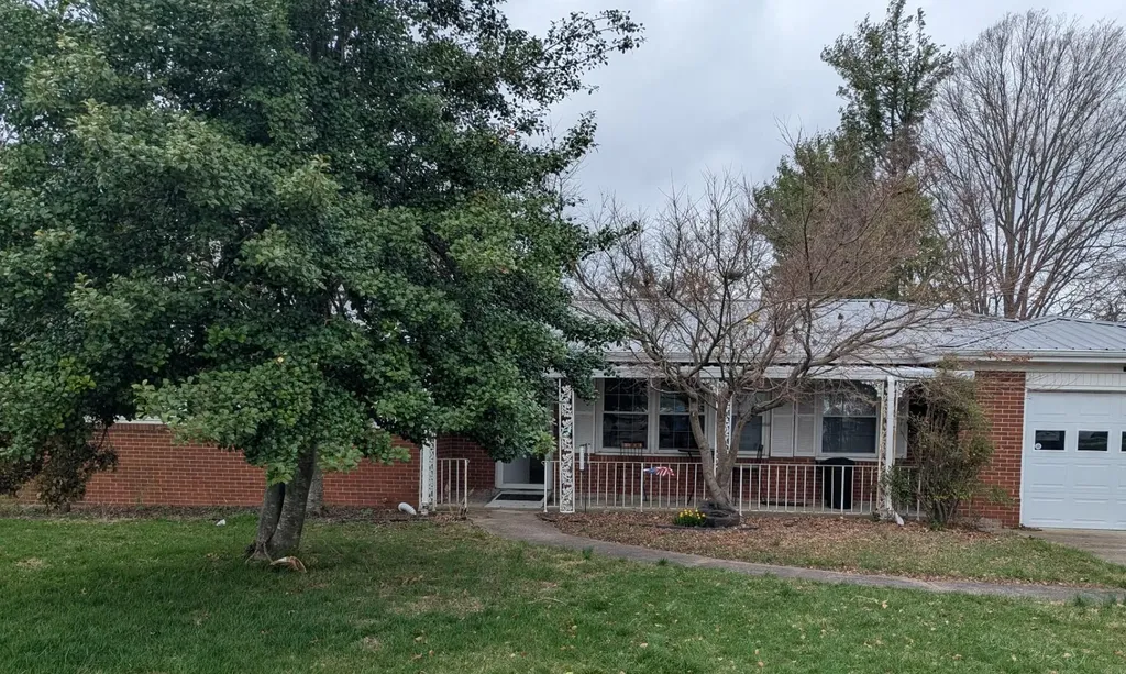111 N Porter Drive Richmond KY 40475