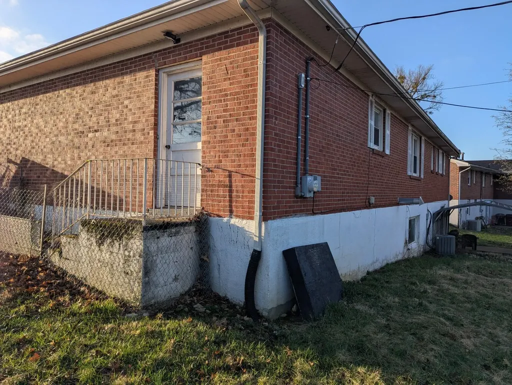 111 N Porter Drive Richmond KY 40475