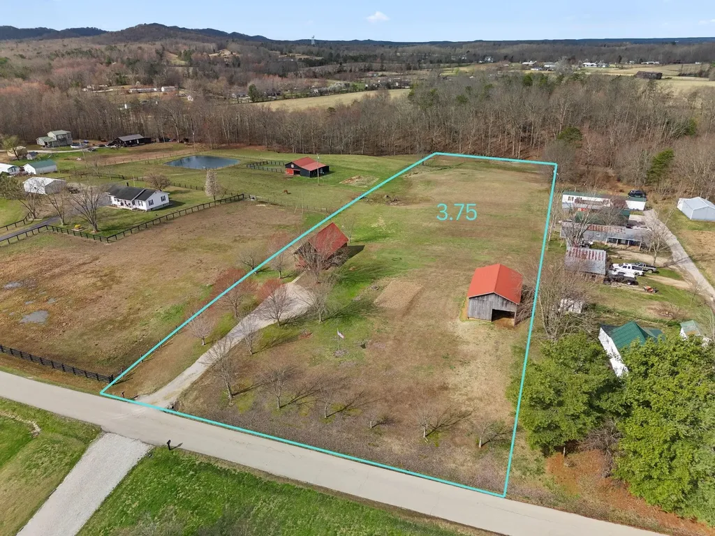 800 Pine Hill Road Jeffersonville KY 40337