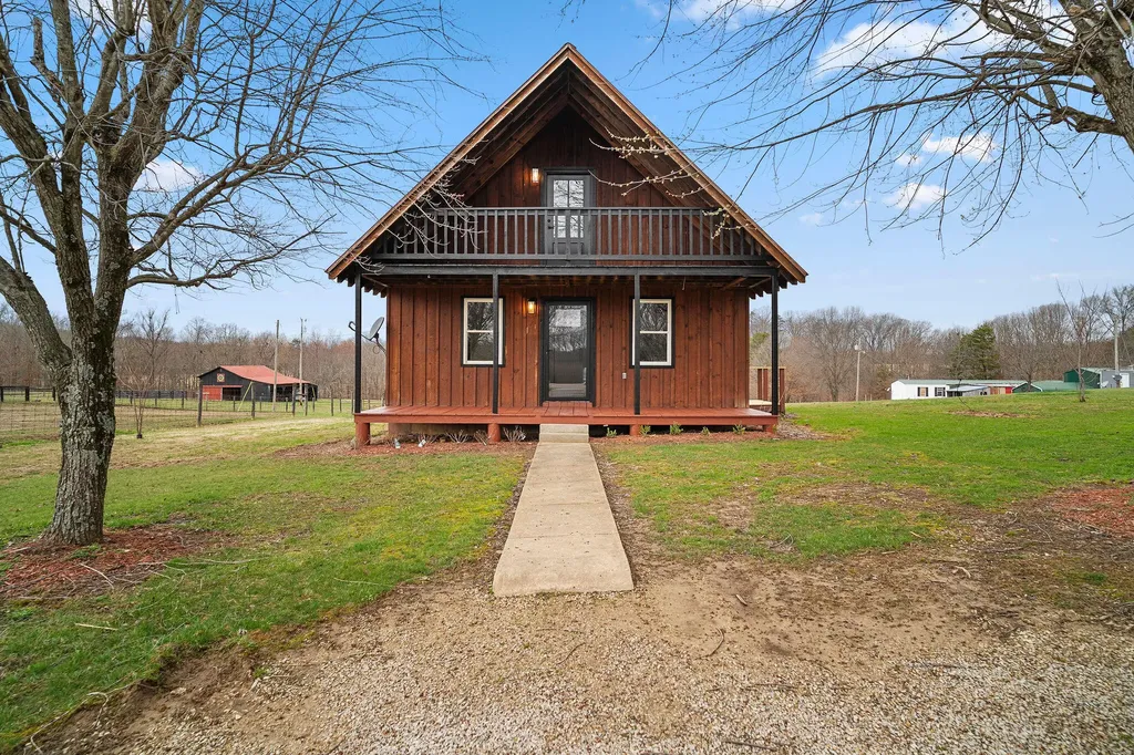 800 Pine Hill Road Jeffersonville KY 40337