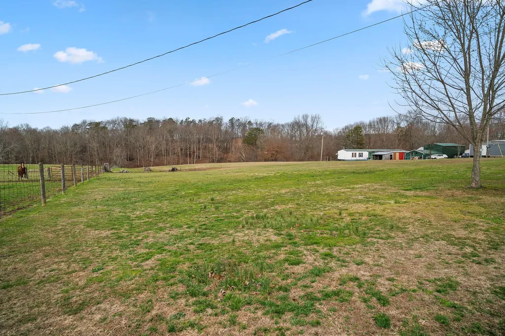 800 Pine Hill Road Jeffersonville KY 40337