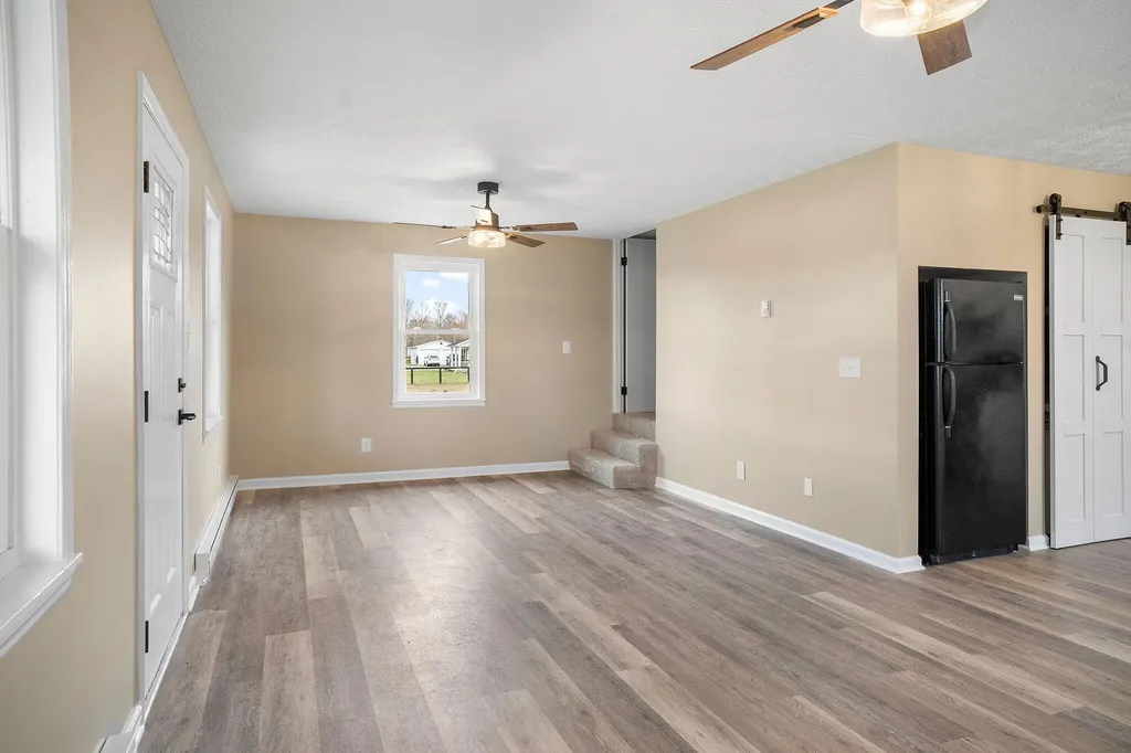 800 Pine Hill Road Jeffersonville KY 40337