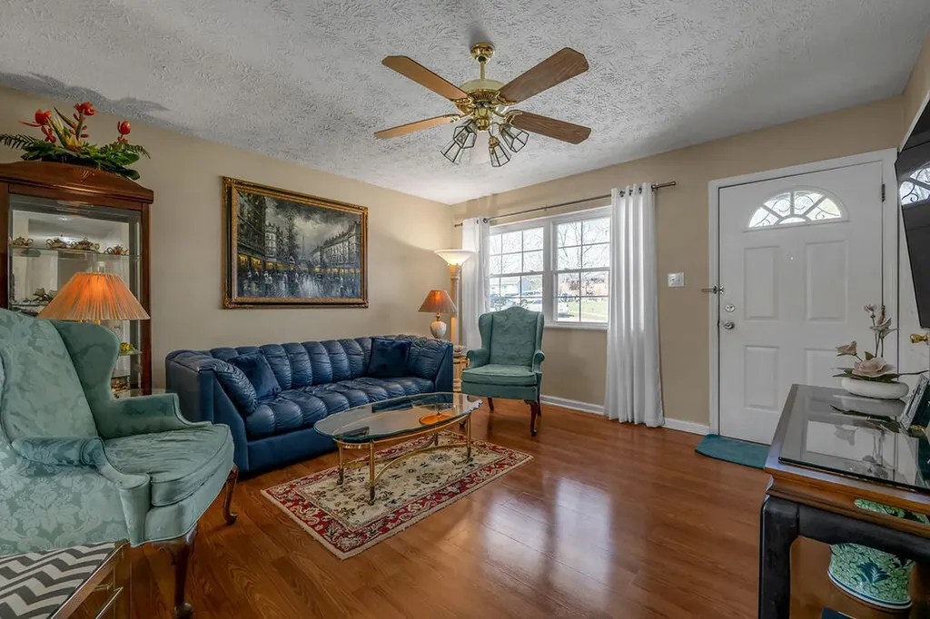 1312 Jannelle Court Lexington KY 40517