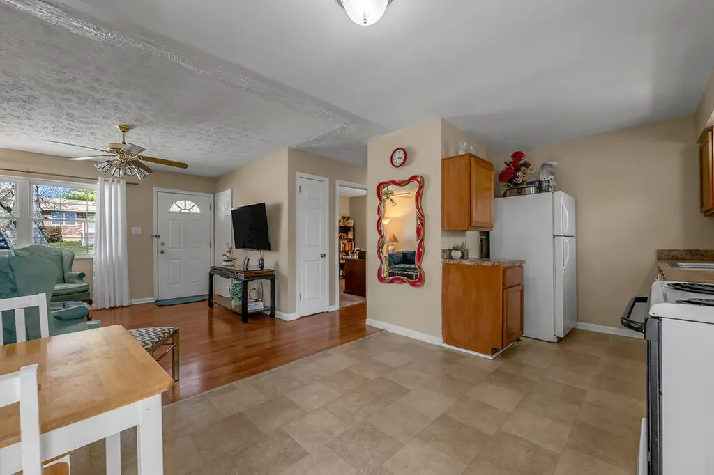 1312 Jannelle Court Lexington KY 40517