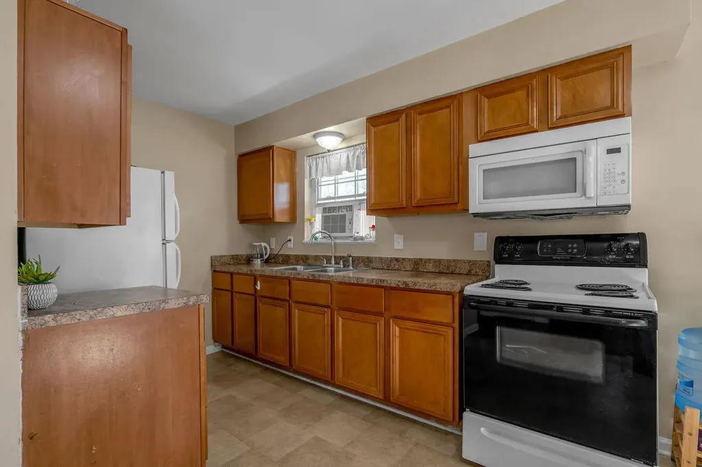 1312 Jannelle Court Lexington KY 40517