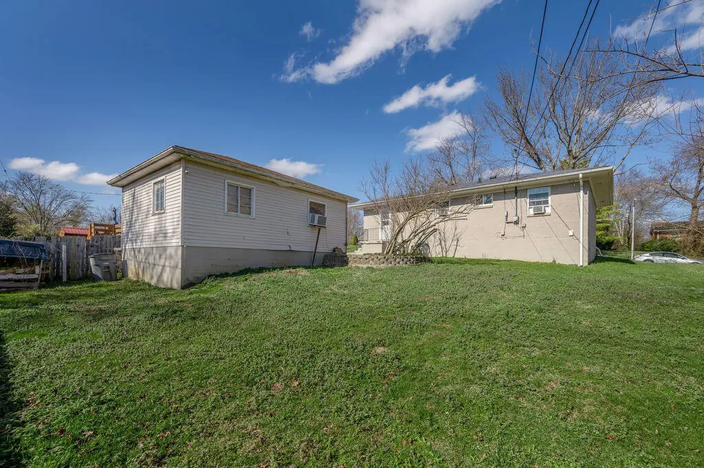 1312 Jannelle Court Lexington KY 40517