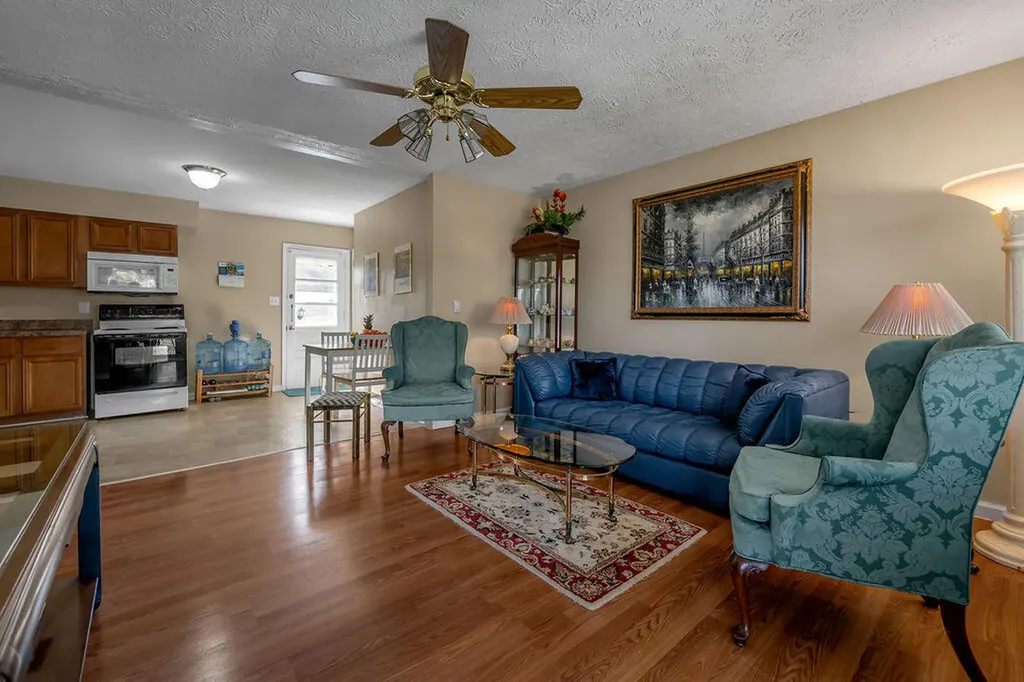 1312 Jannelle Court Lexington KY 40517