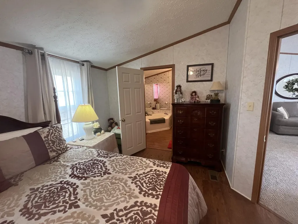 3275 Chance Road Columbia KY 42728