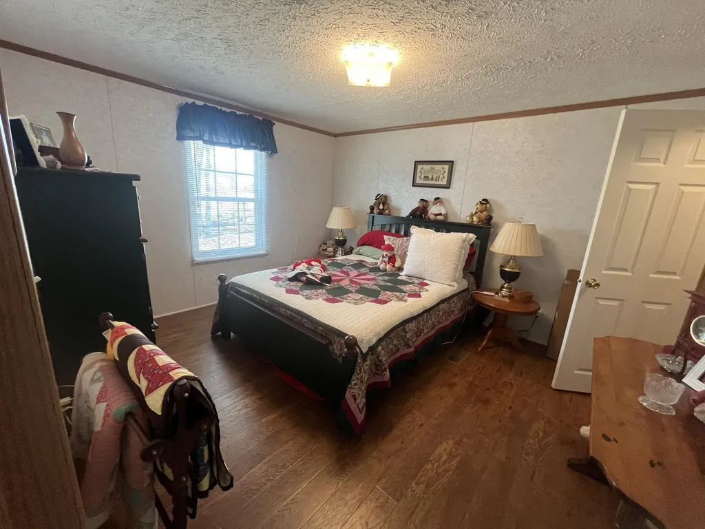 3275 Chance Road Columbia KY 42728