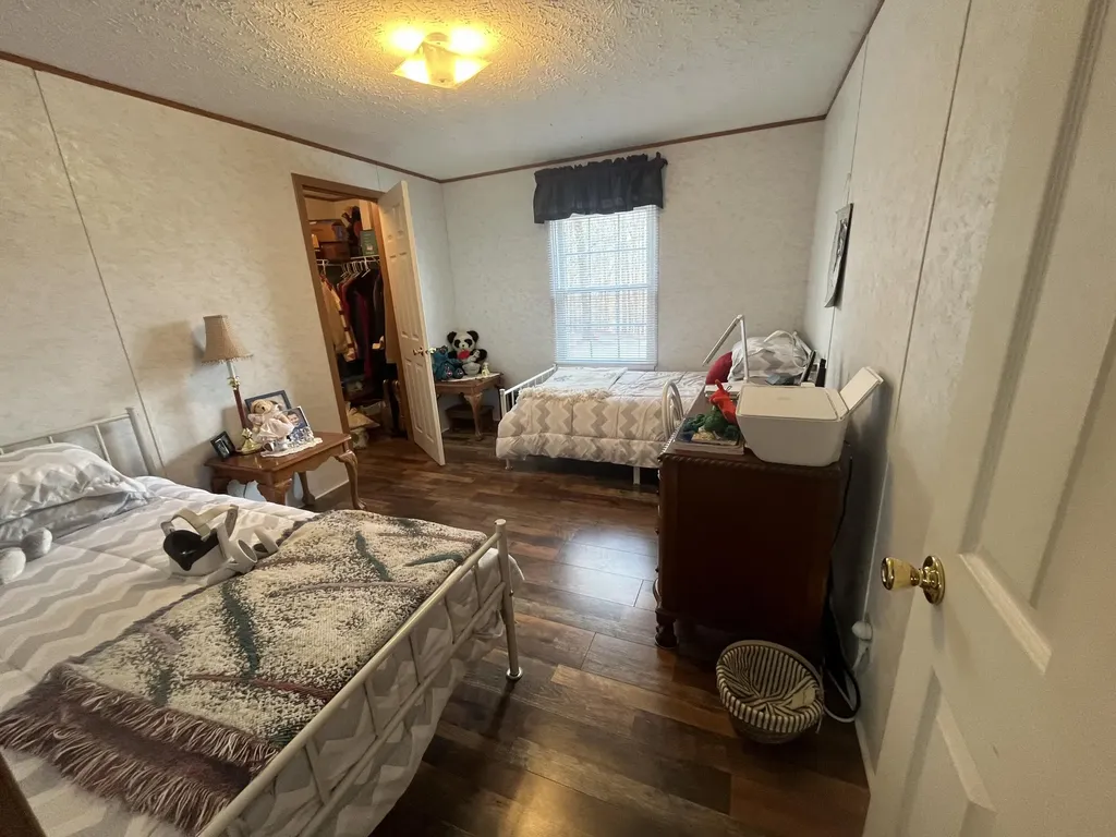 3275 Chance Road Columbia KY 42728