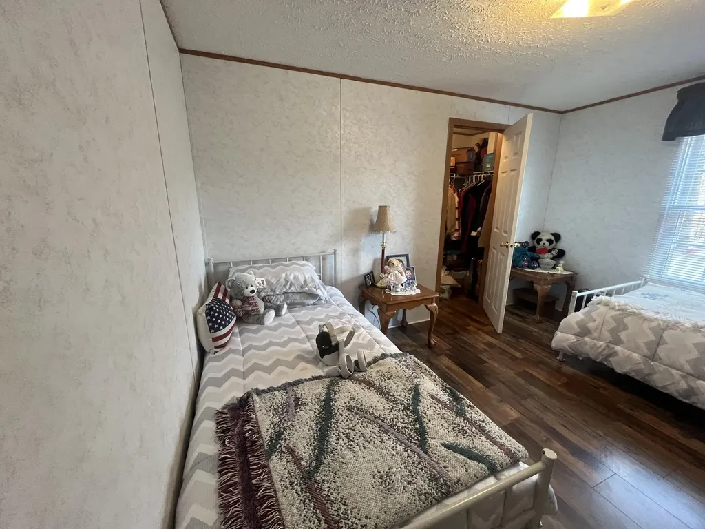 3275 Chance Road Columbia KY 42728