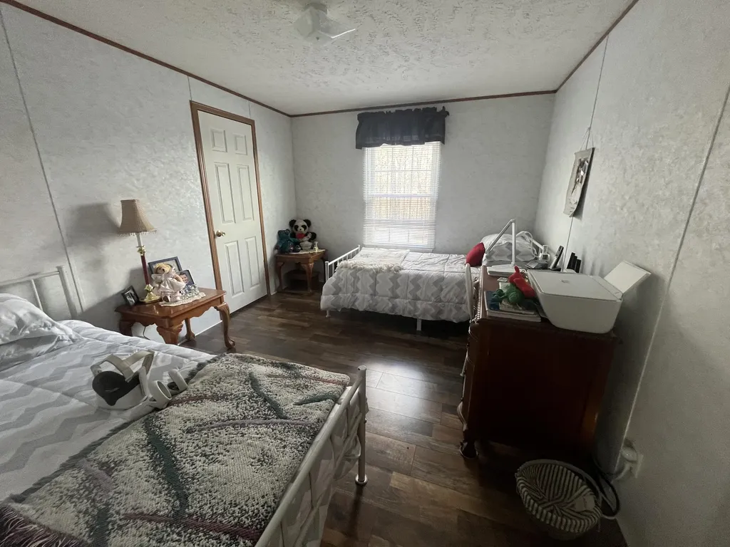 3275 Chance Road Columbia KY 42728