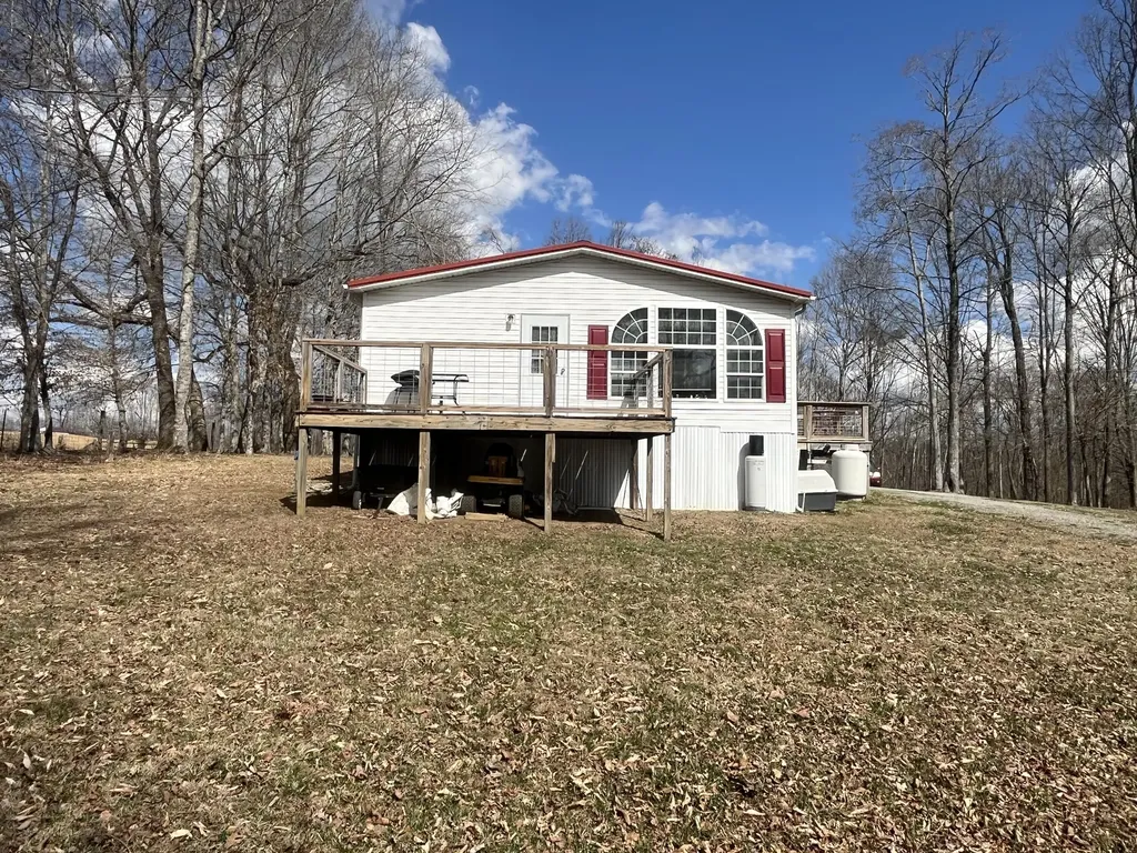 3275 Chance Road Columbia KY 42728