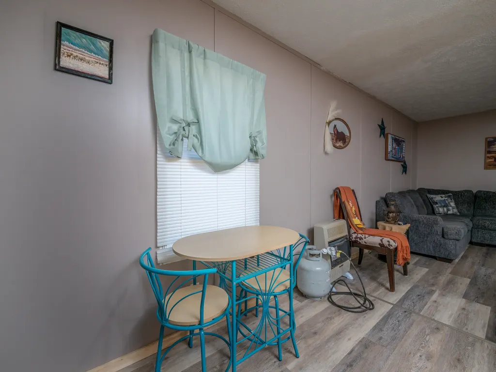 2029 Kentucky 1693 Wellington KY 40387