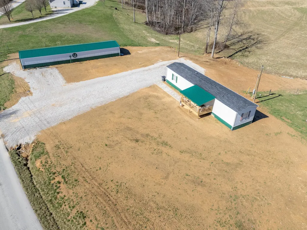 2029 Kentucky 1693 Wellington KY 40387