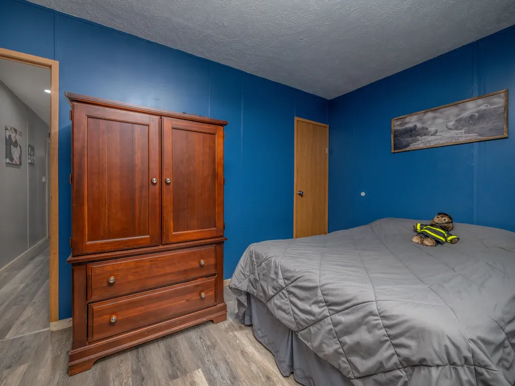 2029 Kentucky 1693 Wellington KY 40387