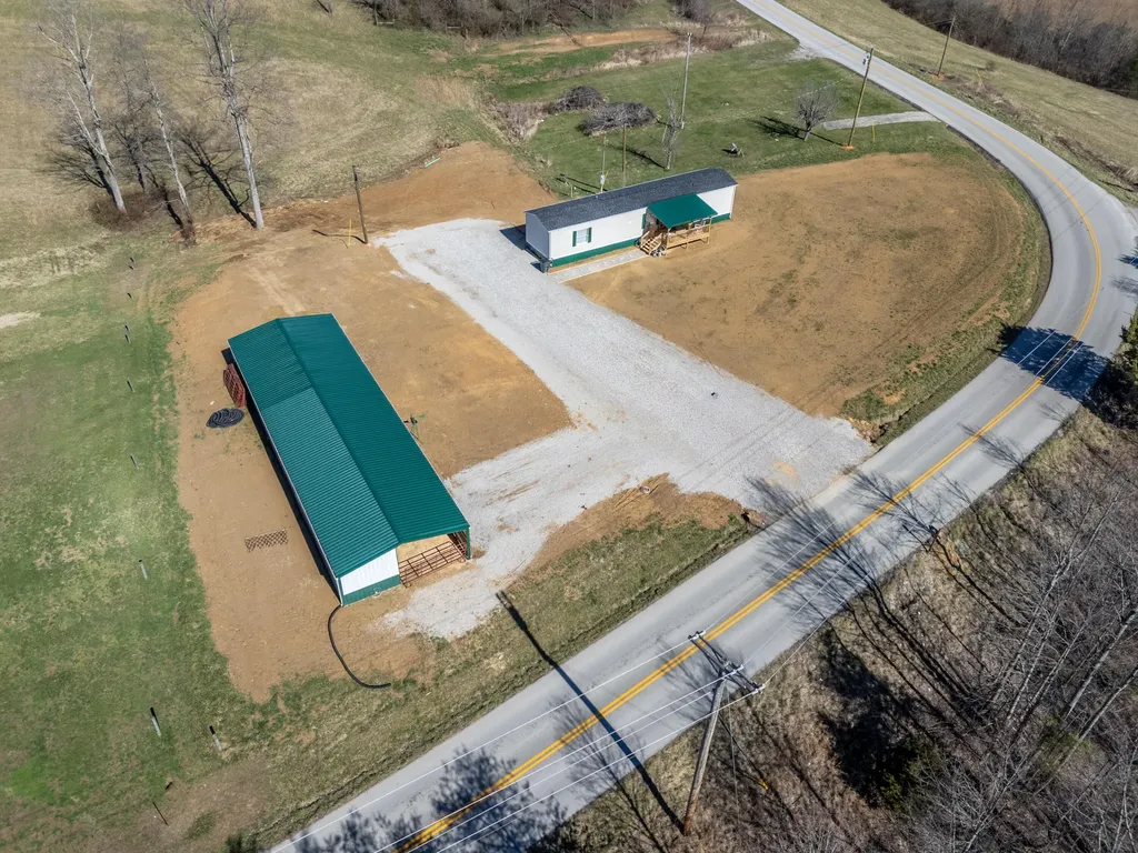 2029 Kentucky 1693 Wellington KY 40387