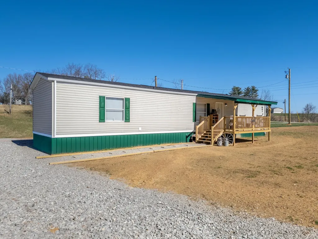 2029 Kentucky 1693 Wellington KY 40387