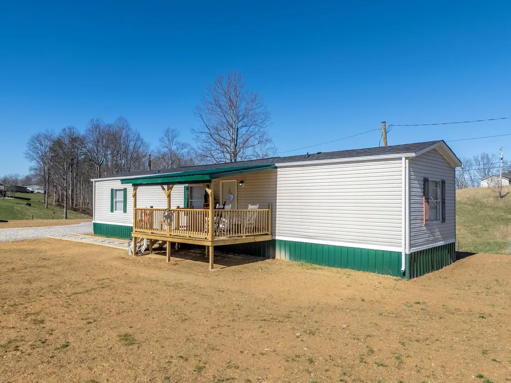 2029 Kentucky 1693 Wellington KY 40387