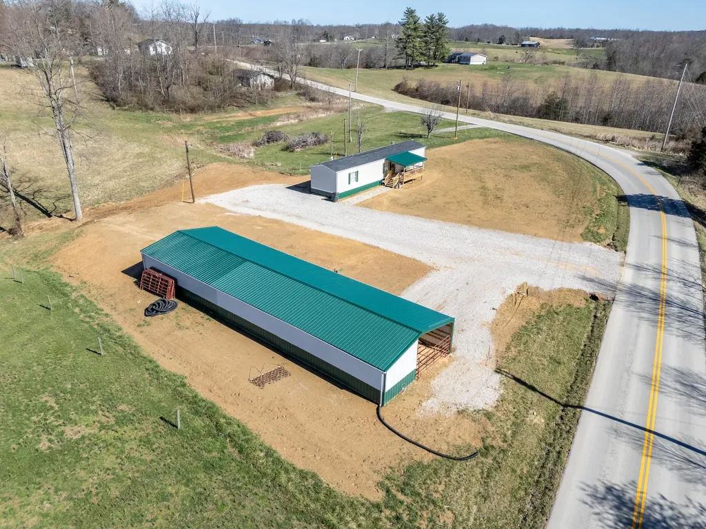 2029 Kentucky 1693 Wellington KY 40387