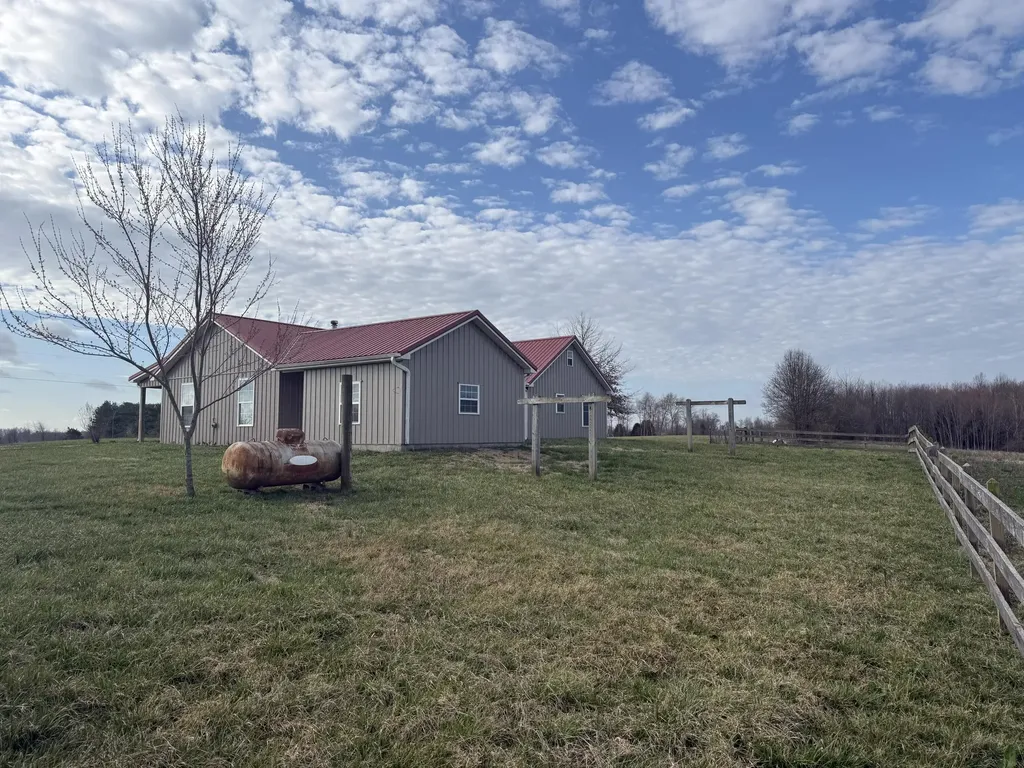 402 Allen Road Waynesburg KY 40489